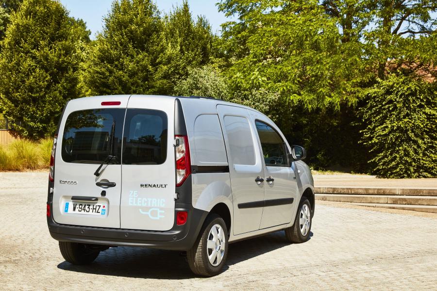 Renault Kangoo Express Z.E. 33 Style Pack 2017 года  (фото 7 из 27)